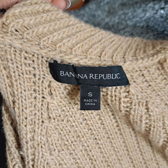 Banana Republic   - Picture 7 of 9